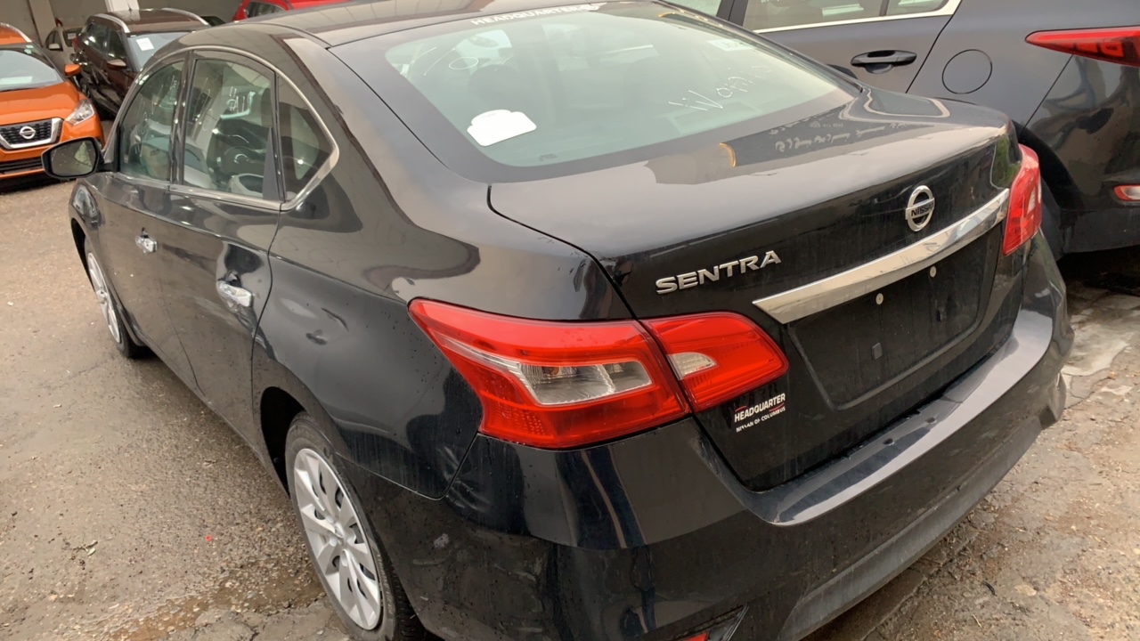 نیسان سێنترا